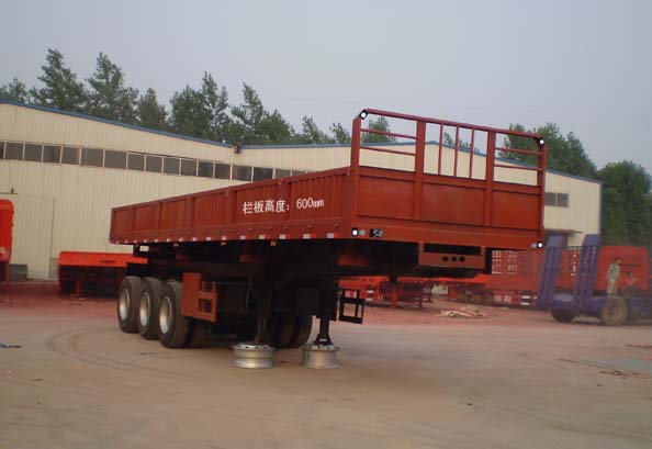 自卸半掛車